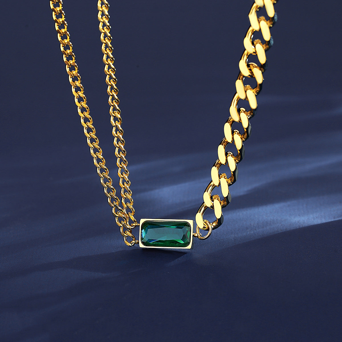 Jasi Emerald Choker