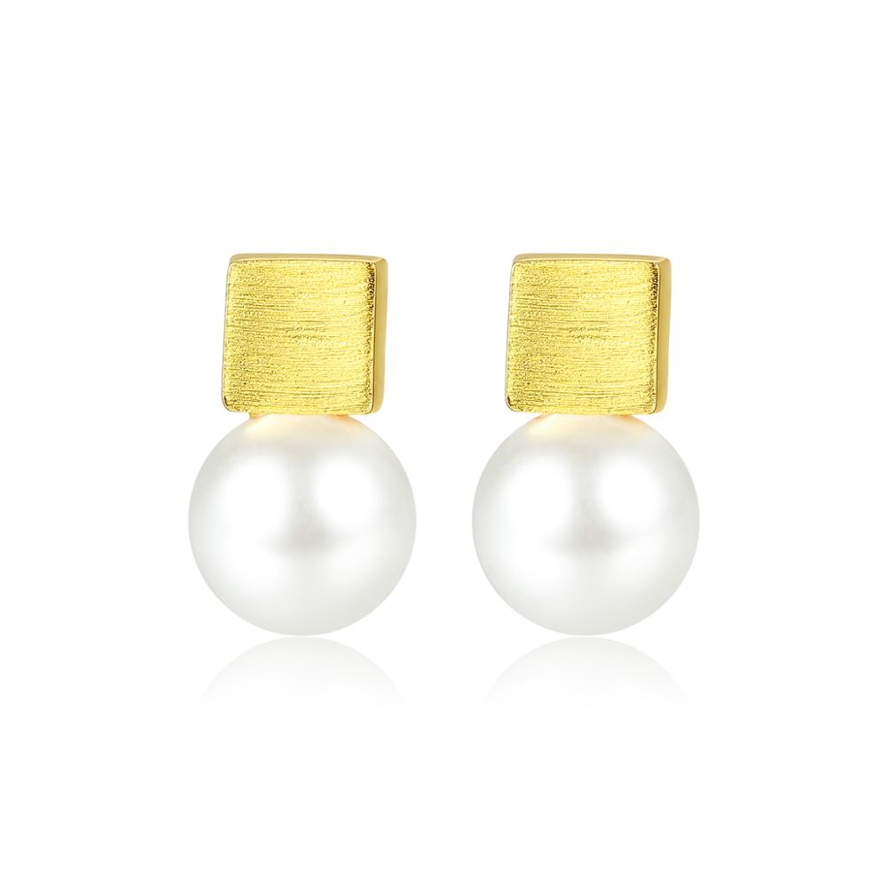 Gia Golden Pearl Earrings