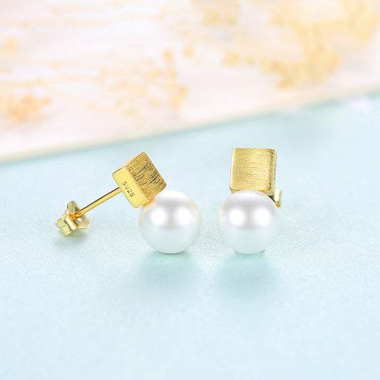 Gia Golden Pearl Earrings